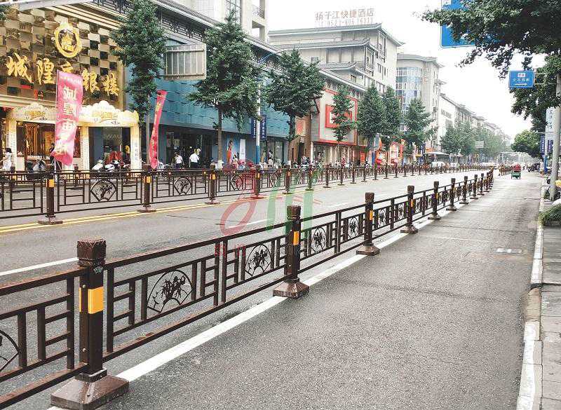 市政道路護欄的建設有哪些問題需要注意呢